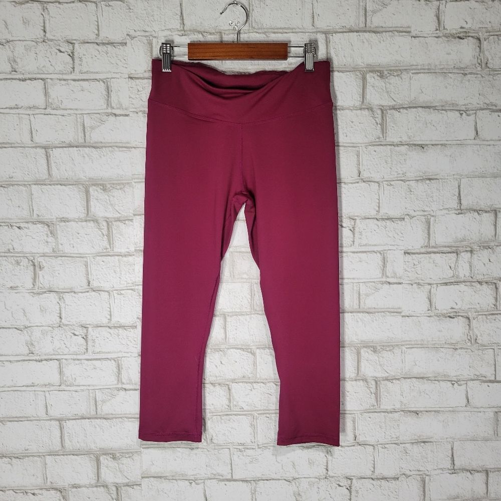 Fabletics pink leggings